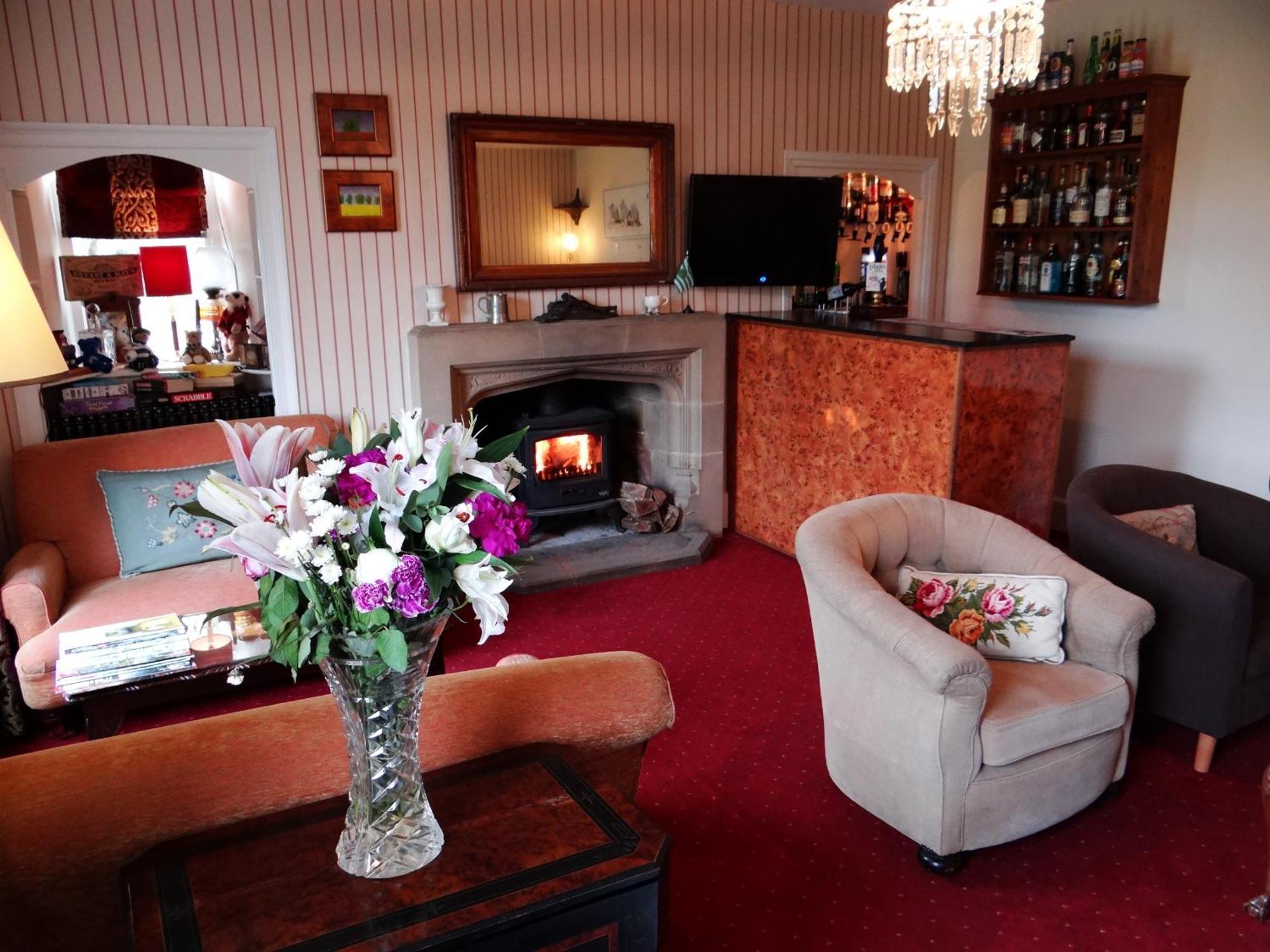 Rollestone Manor B&B And Restaurant Shrewton Exterior foto
